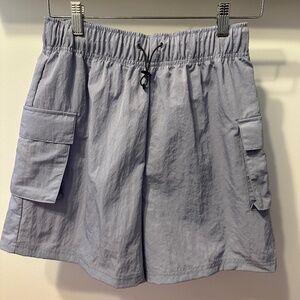 Nike Sportswear Essential Women’s Woven High-Rise Shorts Purple Size S